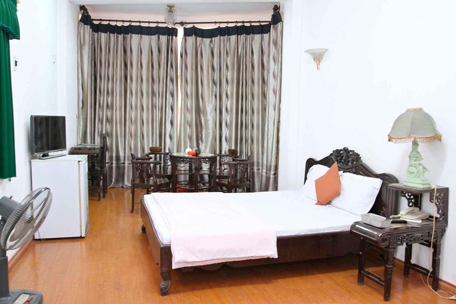 Hoang Cuong Hotel 15 Nguyen Thai Hoc Hanói Exterior foto