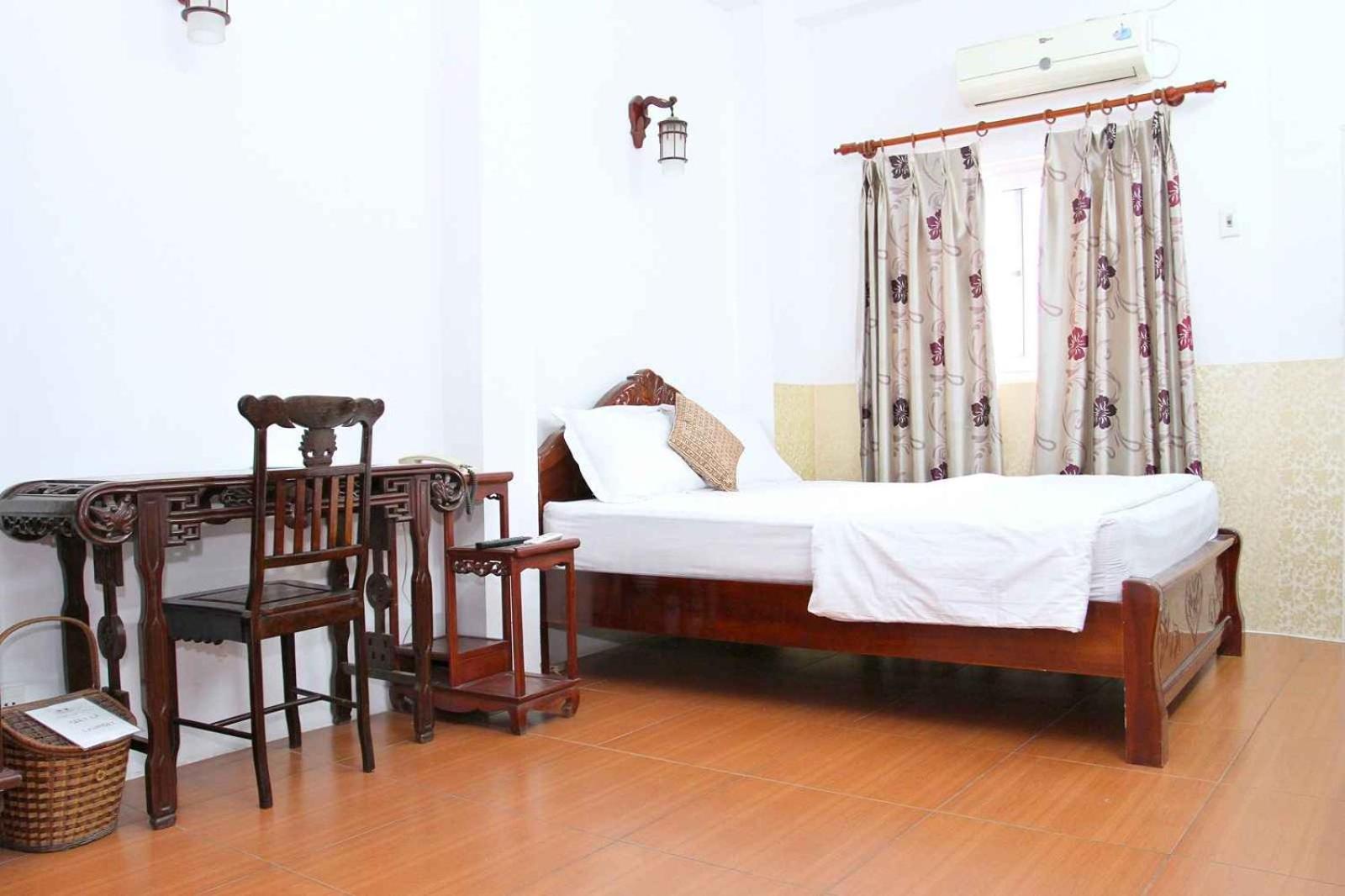 Hoang Cuong Hotel 15 Nguyen Thai Hoc Hanói Exterior foto