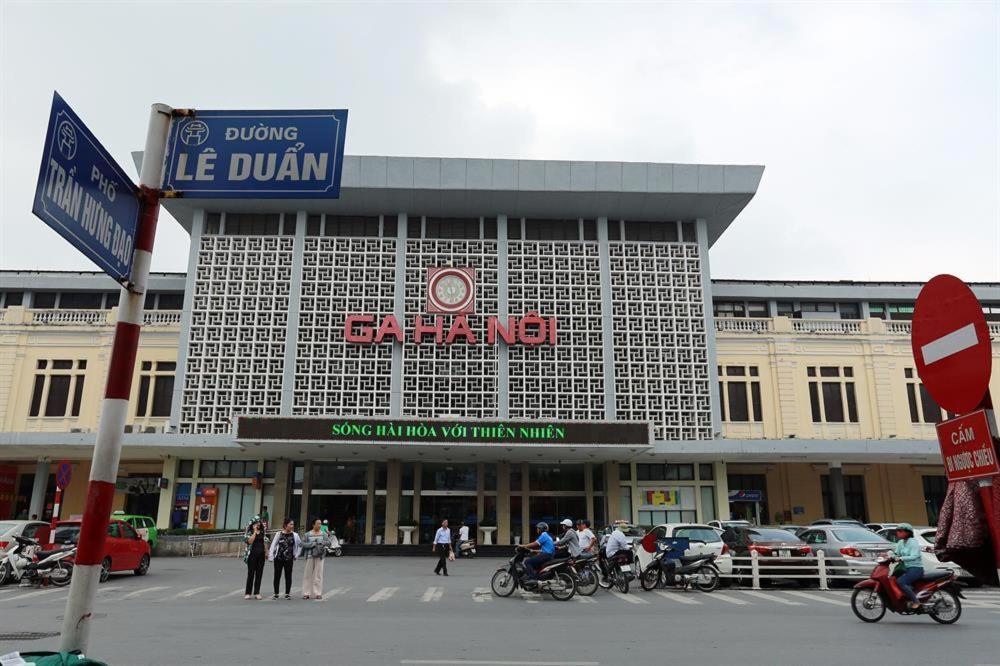 Hoang Cuong Hotel 15 Nguyen Thai Hoc Hanói Exterior foto